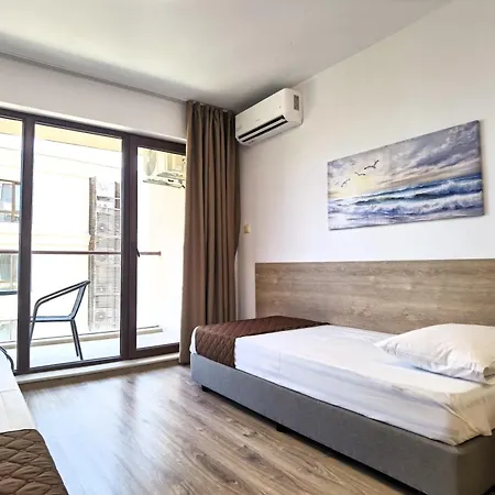 Aparthotel Cabacum Pleasure Beachfront - 50m To And Pool 3*